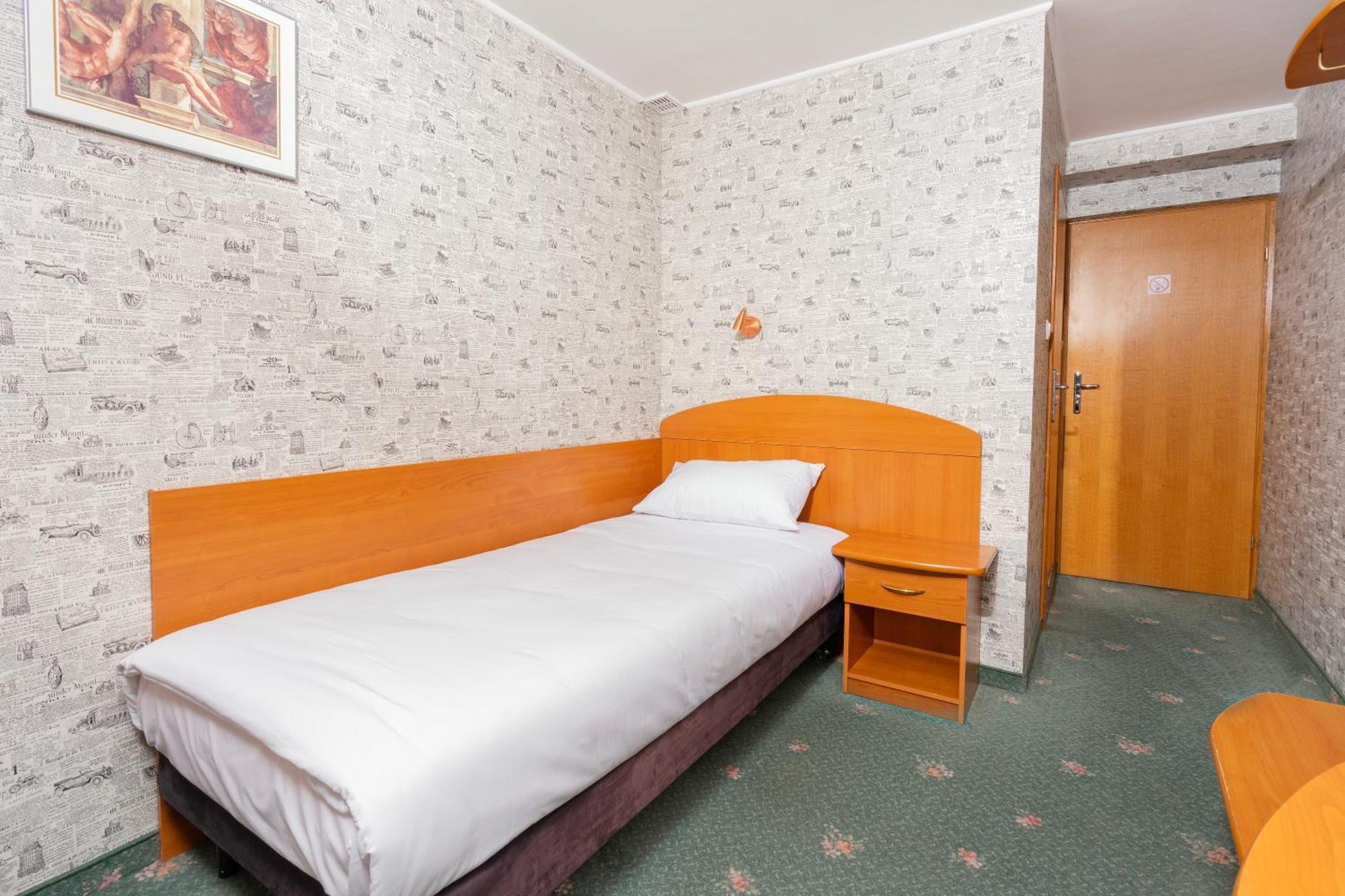Hotel Victory Warsaw
