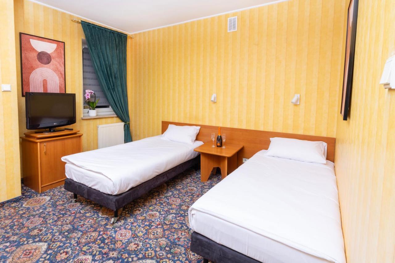 Victory 4* Warsaw